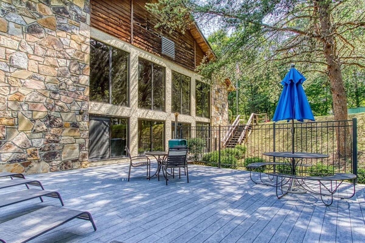 Pinecrest Townhomes-1King-2Queen Unit-Updated بيدجن فورج المظهر الخارجي الصورة