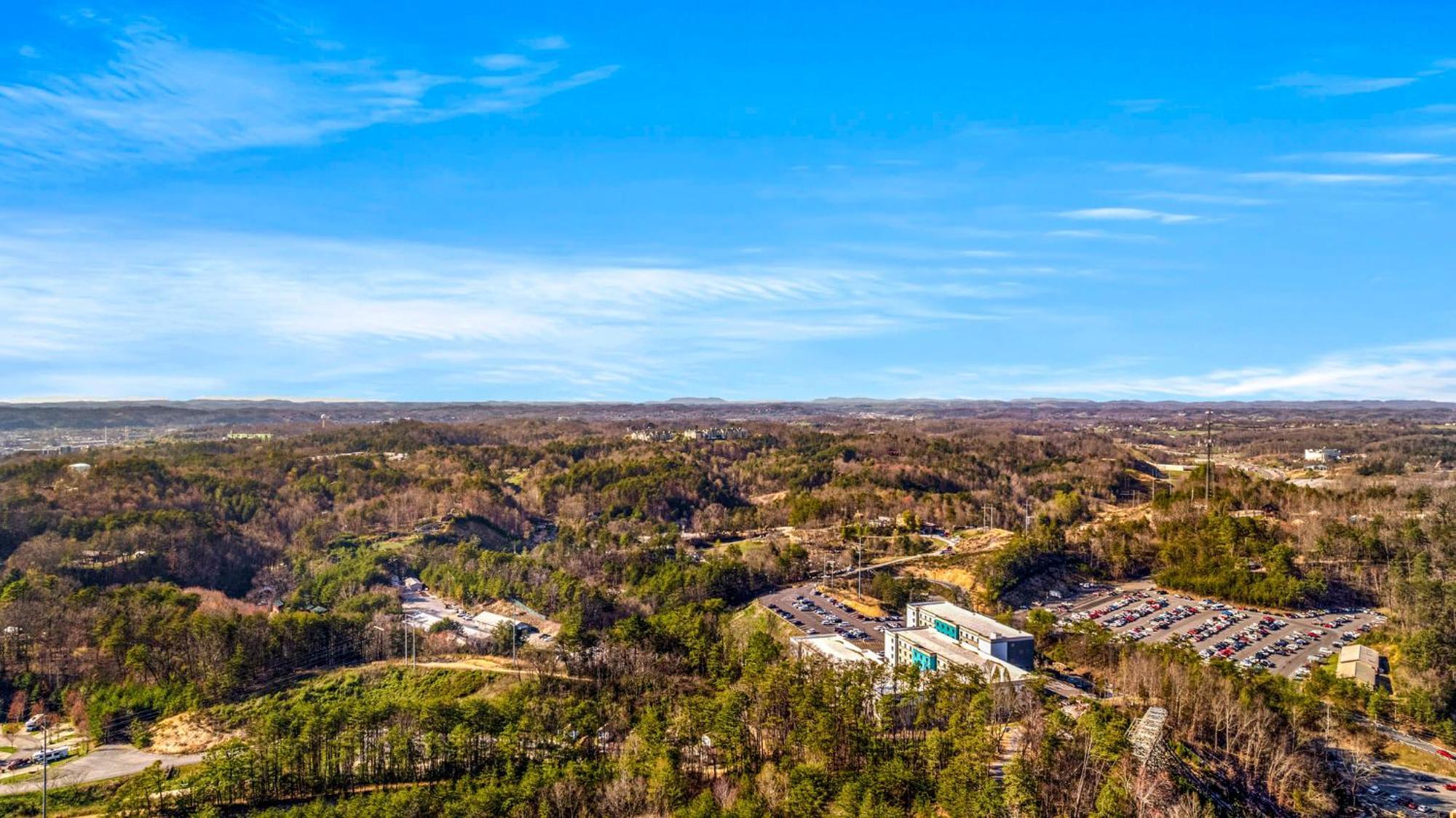 Pinecrest Townhomes-1King-2Queen Unit-Updated بيدجن فورج المظهر الخارجي الصورة
